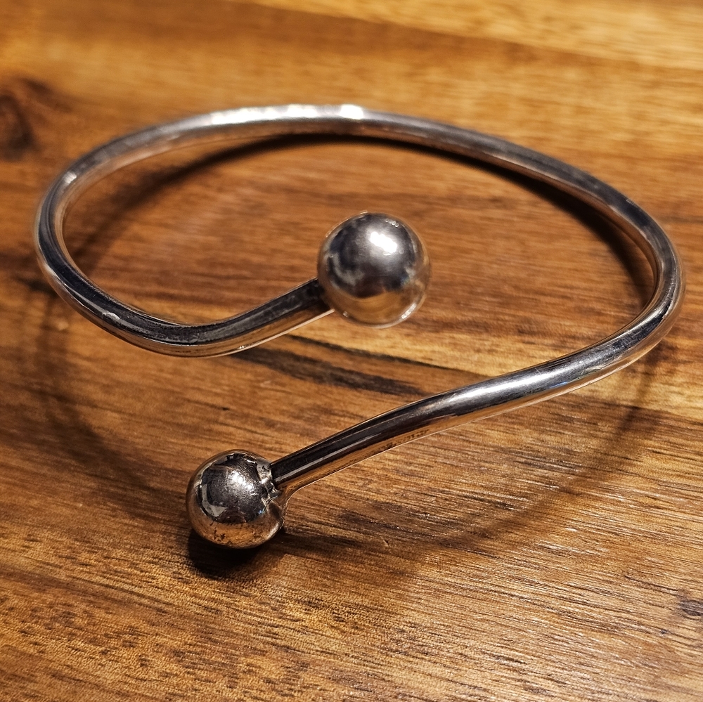 Sterling Silver Bangle